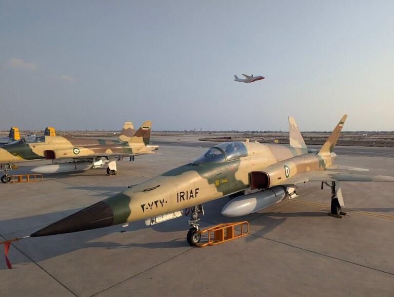 Orderan Su-35 Tak Kunjung Datang, Iran Pertimbangkan Beli J-10 dari China