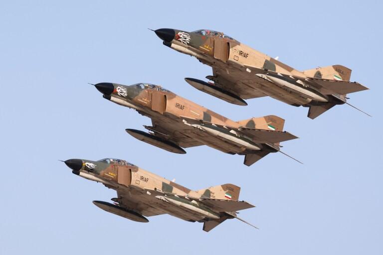Orderan Su-35 Tak Kunjung Datang, Iran Pertimbangkan Beli J-10 dari China