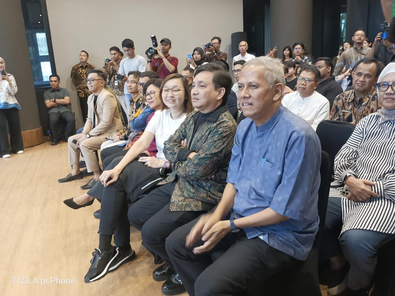 Launching Lagu "Perjalanan Cinta" di GIK UGM