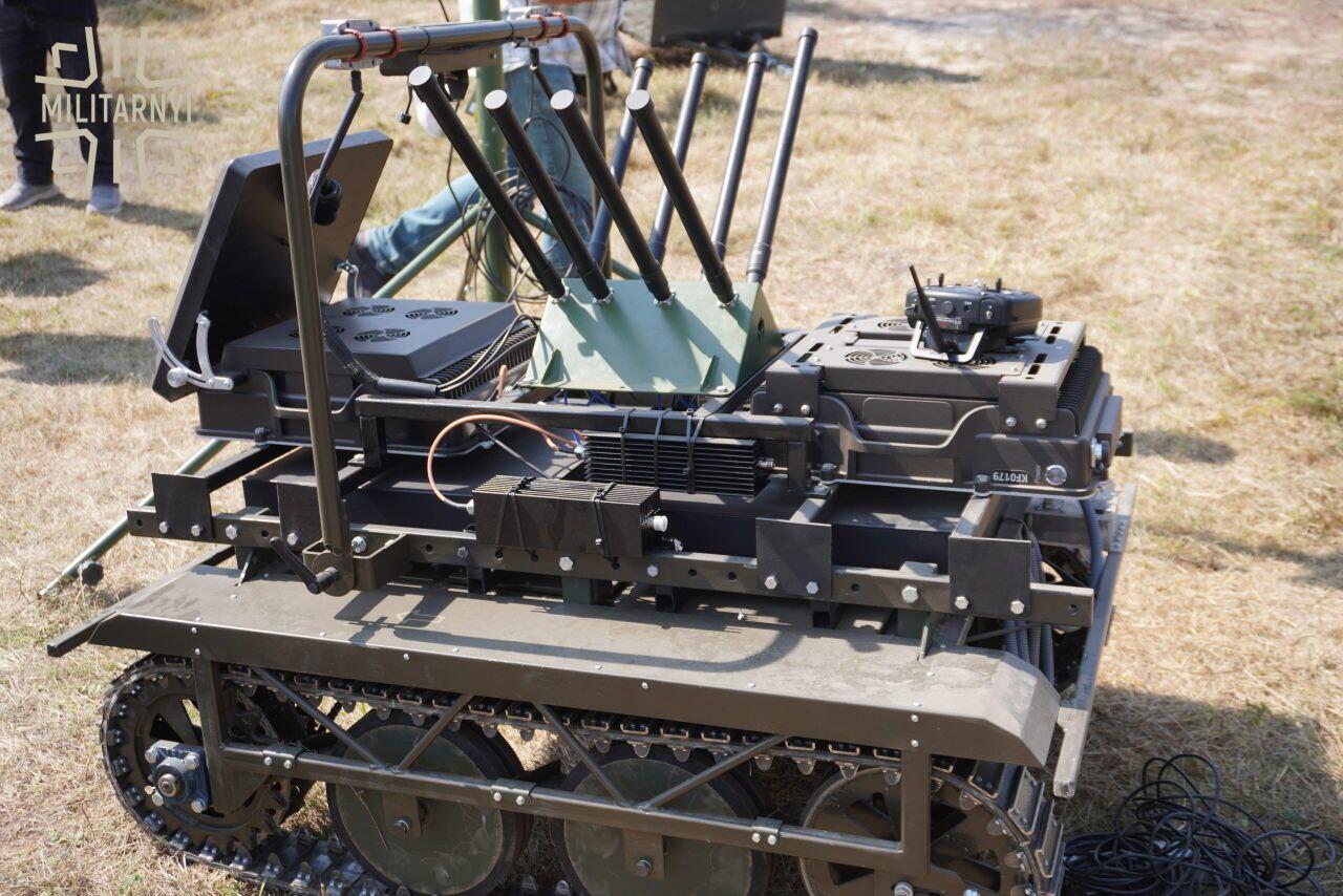 Inovasi Baru dari Ukraina, Pasang Peluncur Roket di Platform Ground Drone