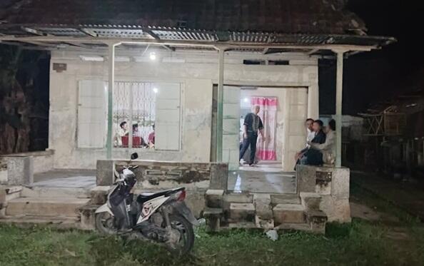 Malam Mencekam di Karobelah Jombang: Nenek 75 Tahun Jadi Korban Perampokan