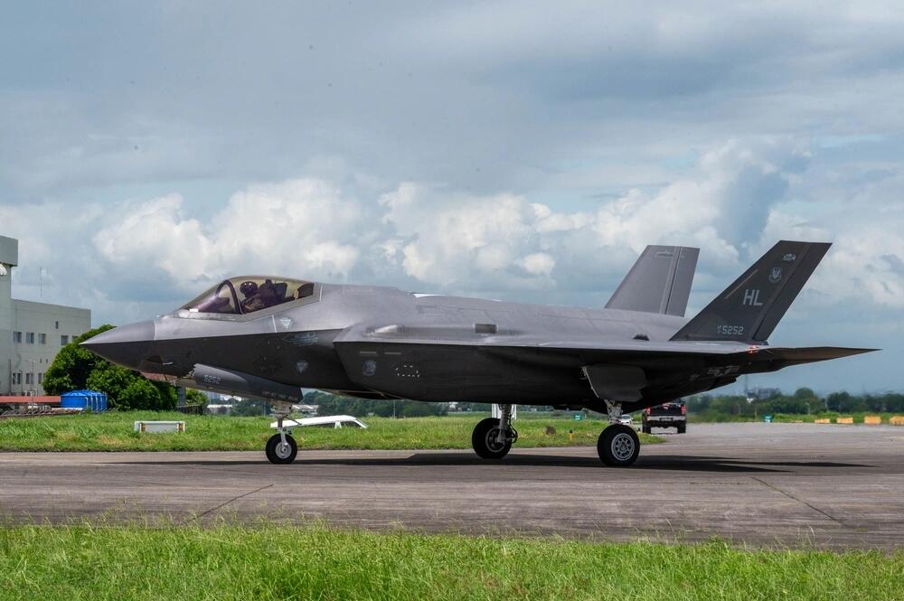 F-35A Sowan ke Filipina, China Merespon dengan Mengirim Kapal Mata-Mata