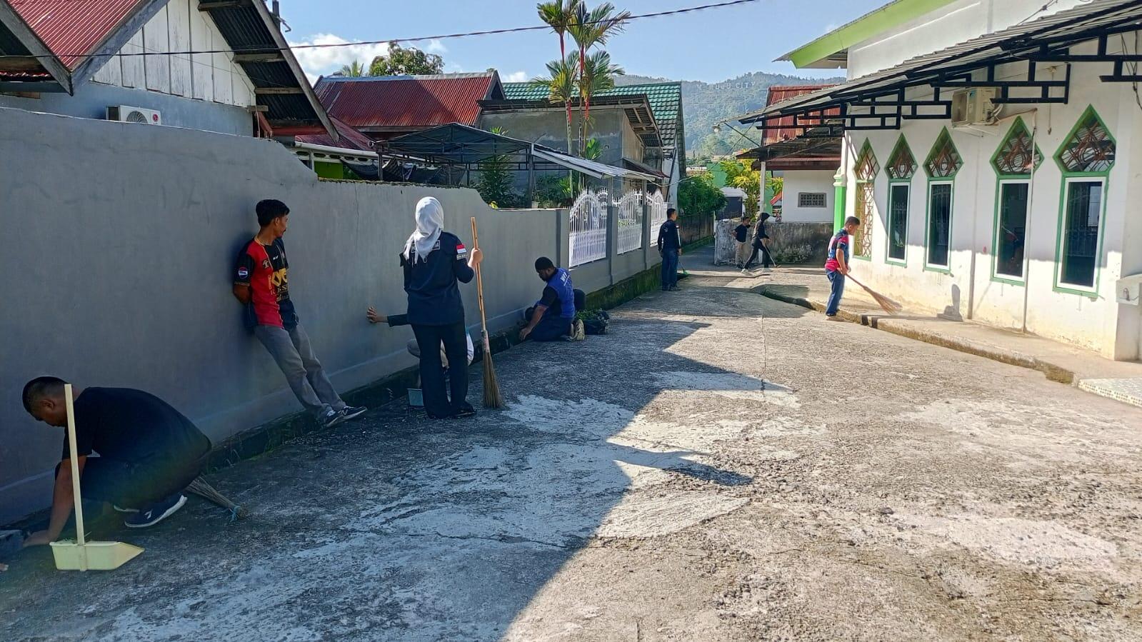 Rutan Mamuju Kembali Gelar Giat Bakti Pemasyarakatan Pembersihan Rumah Ibadah	