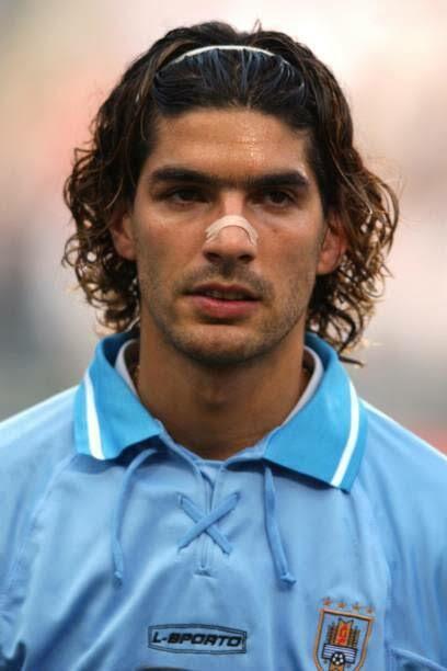 Real Anti Zona Nyaman! Kisah Sebastian Abreu, Pesepakbola Uruguay dengan 32 Klub