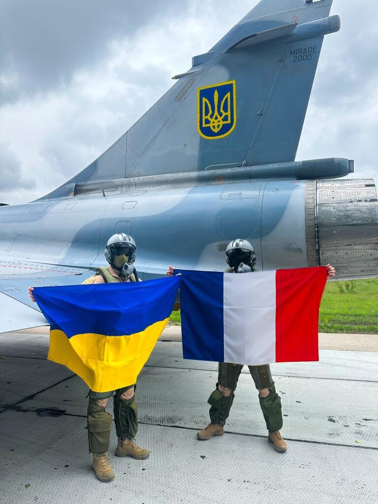 Pesawat Hancur Pilot Selamat, Mirage 2000 Ukraina Terkonfirmasi Rontok