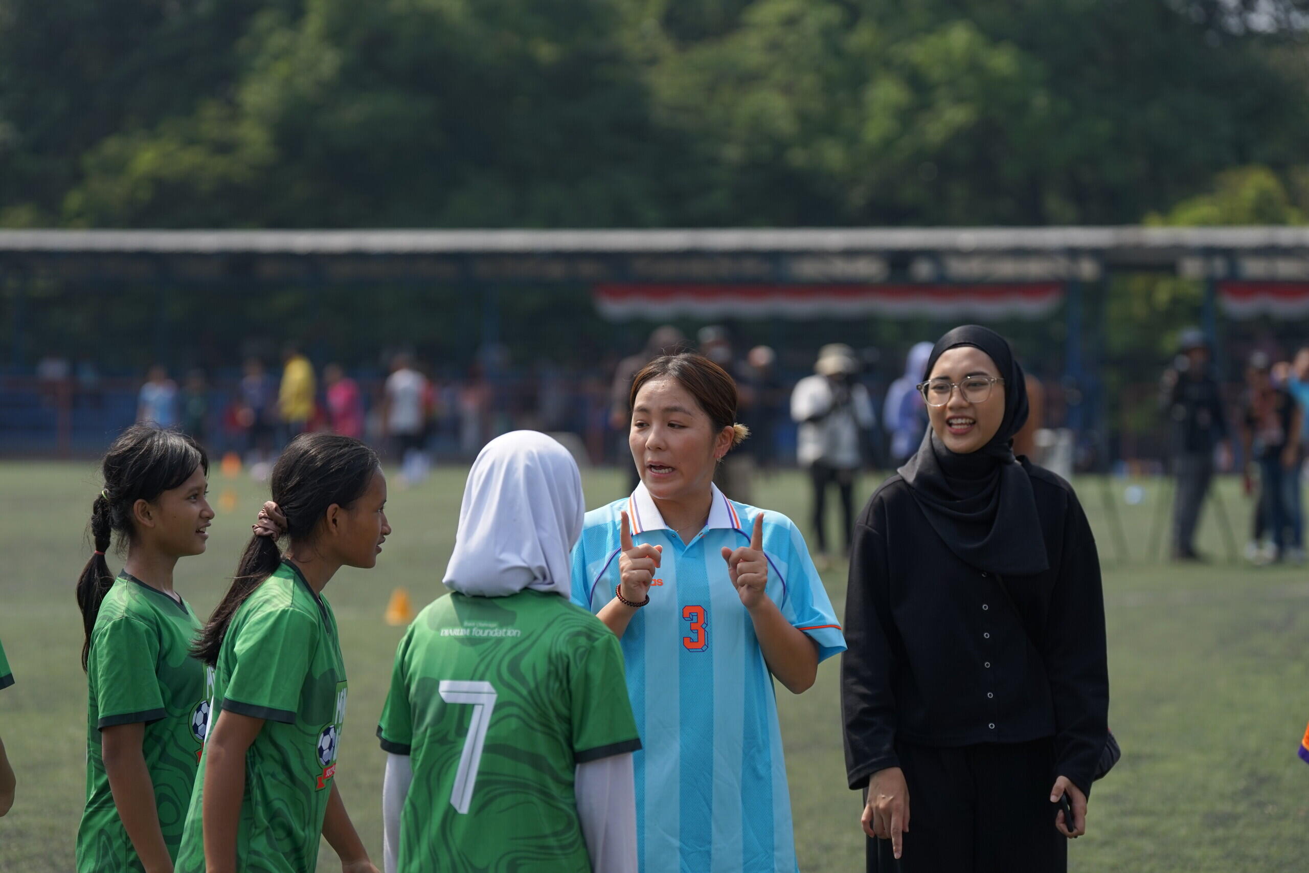 Hadirkan Mana Iwabuchi, MilkLife Gelar Coaching Clinic Pesepakbola Putri