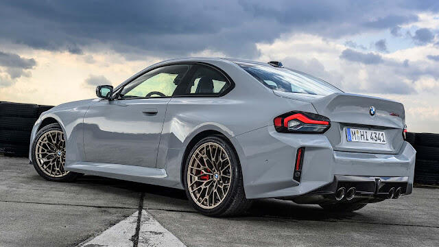 Lebih Kencang, Lebih Ringan, Lebih Fokus: Inilah BMW M2 CS 2026!