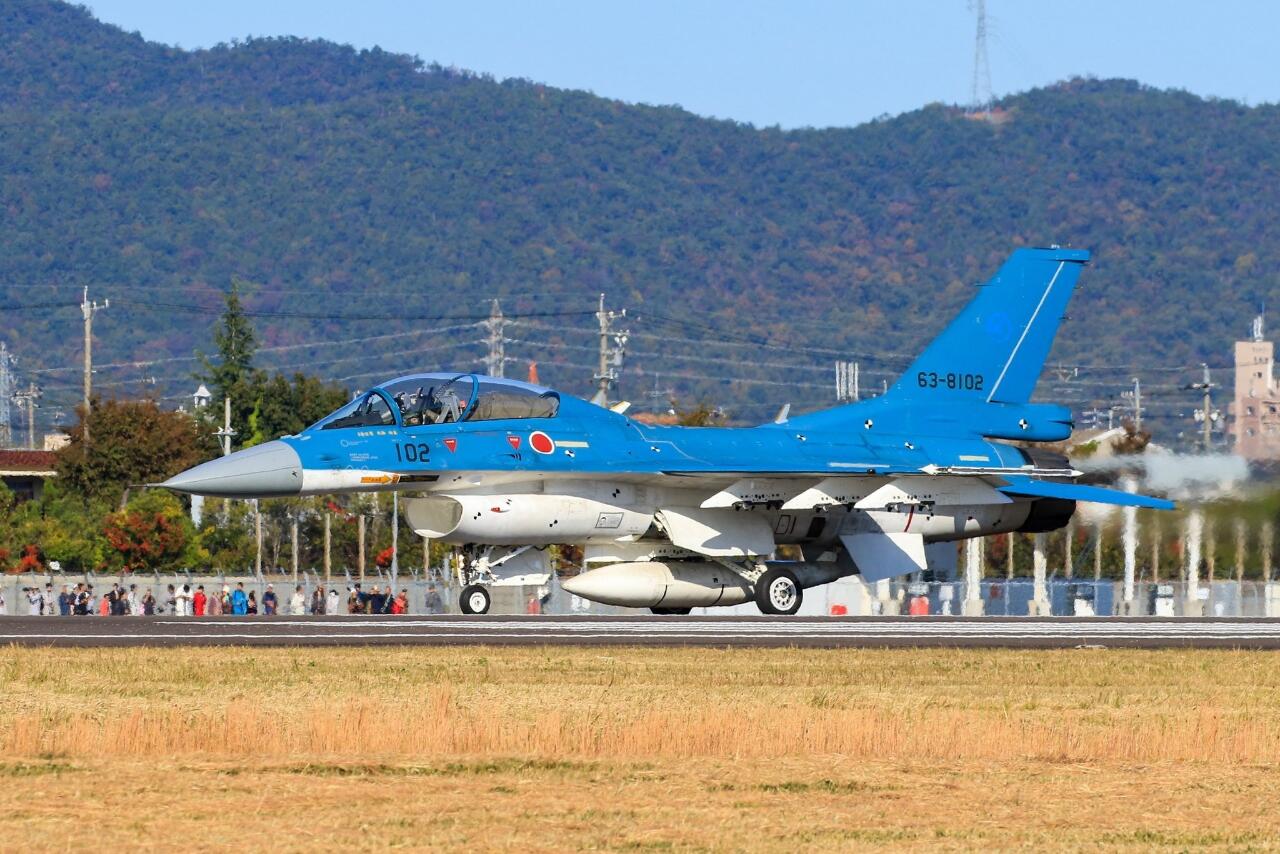 Mitsubishi F-2 Nyemplung ke Laut, Pilot Berhasil Menyelamatkan Diri