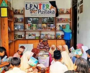 Taman Bacaan Eksis Karena Punya Bekas Luka