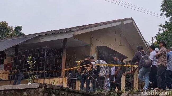 Geger Mayat Perempuan Bersimbah Darah Ditemukan di Perumahan Purwakarta

