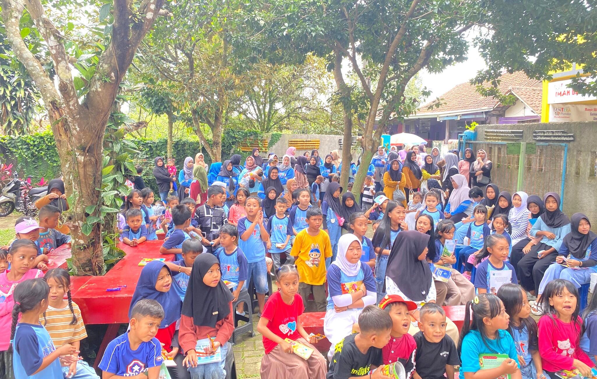 Apa Sih Kerjanya Relawan Taman Bacaan?