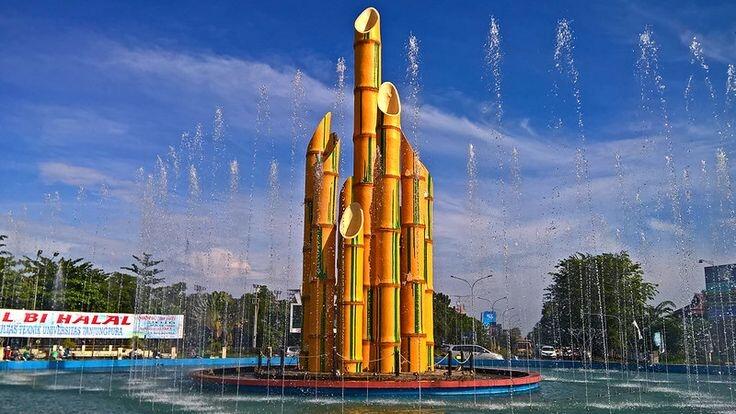 Bambu Runcing dan Tugu Pensil: Kriptografi Kolonial dalam Narasi Sejarah Nasional