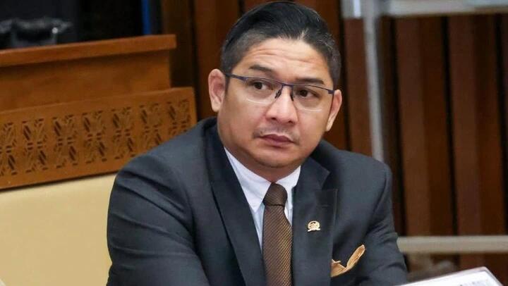 Pasha Ungu Bongkar Isi Chat Grup WA DPR Saat Tempat Kerja Didemo Masyarakat