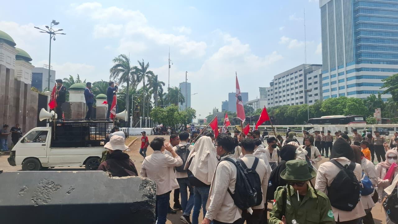 GMNI di DPR Desak Sahkan RUU Perampasan Aset, Makzulkan Gibran-Adili Jokowi