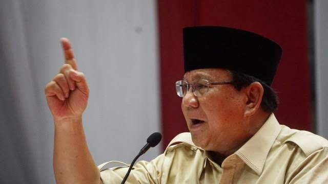 Presiden Prabowo Bagai Judul Film Warkop, Maju Serem Mundur Horor