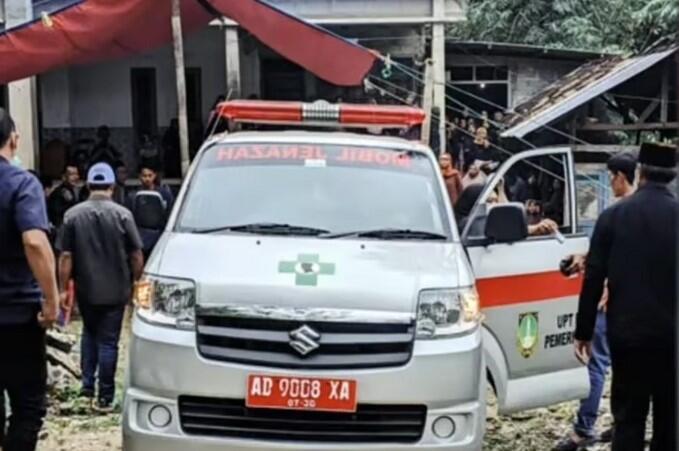 Tukang Becak Asal Pacitan Meninggal Diduga Kena Gas Air Mata saat Demo di Solo