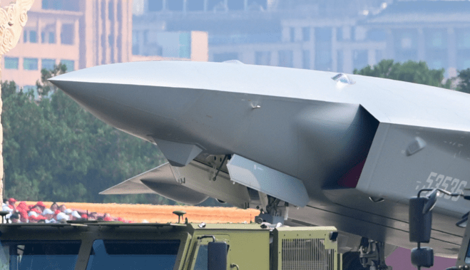 Seukuran Jet Tempur, China Pamer Desain Drone Tempur di Parade Militer