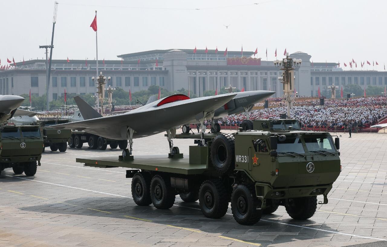 Seukuran Jet Tempur, China Pamer Desain Drone Tempur di Parade Militer