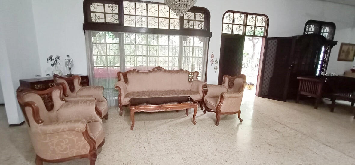 Rumah Dijual di Cipinang Muara Jakarta Timur Dekat Mall Cipinang Indah