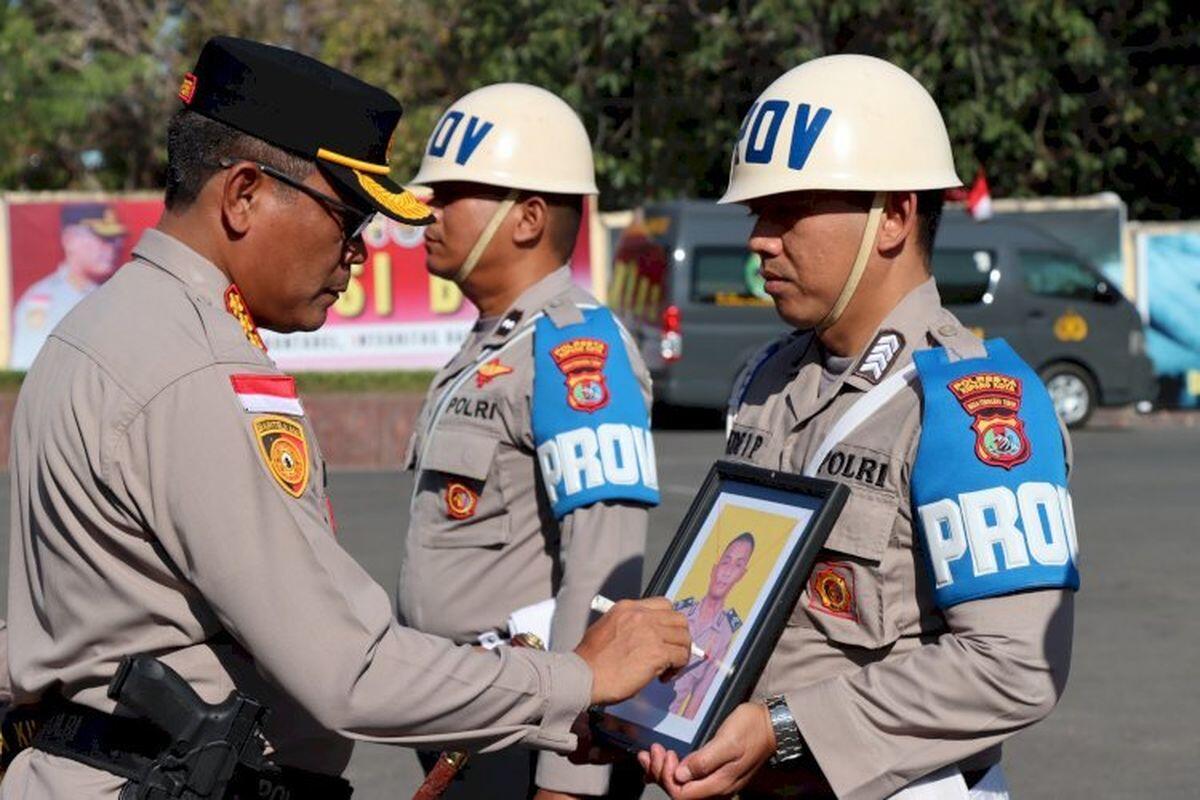 Lecehkan Siswi SMK Saat Menilang, Anggota Polantas Kupang Dipecat