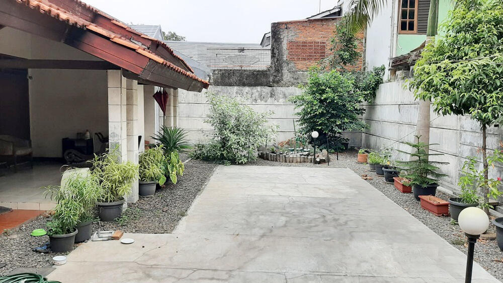 Rumah Dijual di Komplek PU P4S Duren Sawit Dekat Mall Cipinang Indah