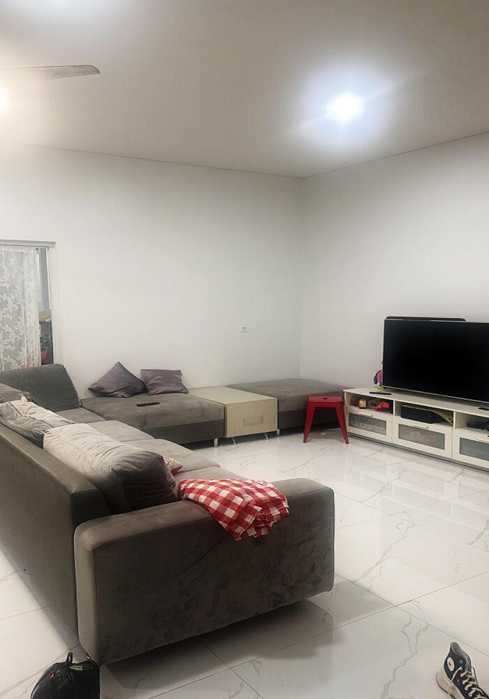Rumah Dijual di Serpong Utara Dekat Mall WTC Matahari, BSD Plaza