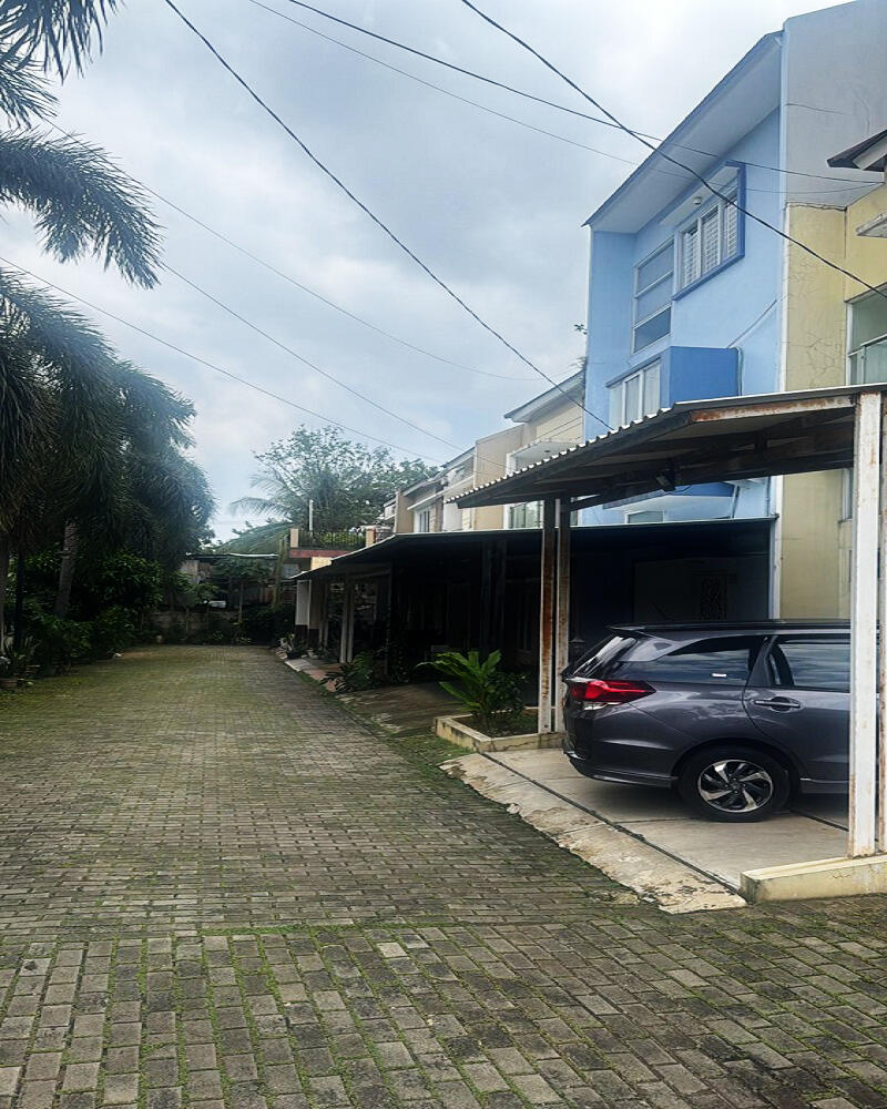 Rumah Dijual di Serpong Utara Dekat Mall WTC Matahari, BSD Plaza