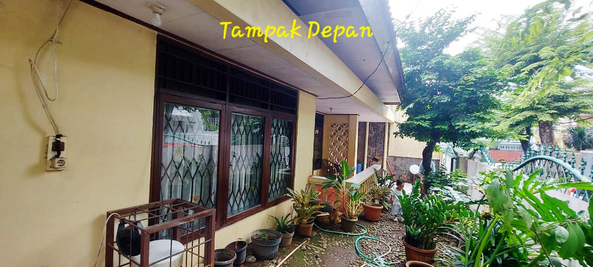 Rumah Dijual di Tebet Dekat Tebet Eco Park, Mall Kota Kasablanka, Stasiun Tebet