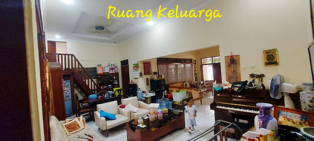 Rumah Dijual di Tebet Dekat Tebet Eco Park, Mall Kota Kasablanka, Stasiun Tebet
