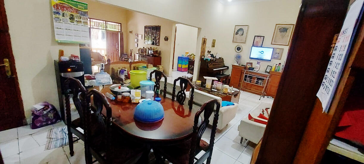 Rumah Dijual di Tebet Dekat Tebet Eco Park, Mall Kota Kasablanka, Stasiun Tebet