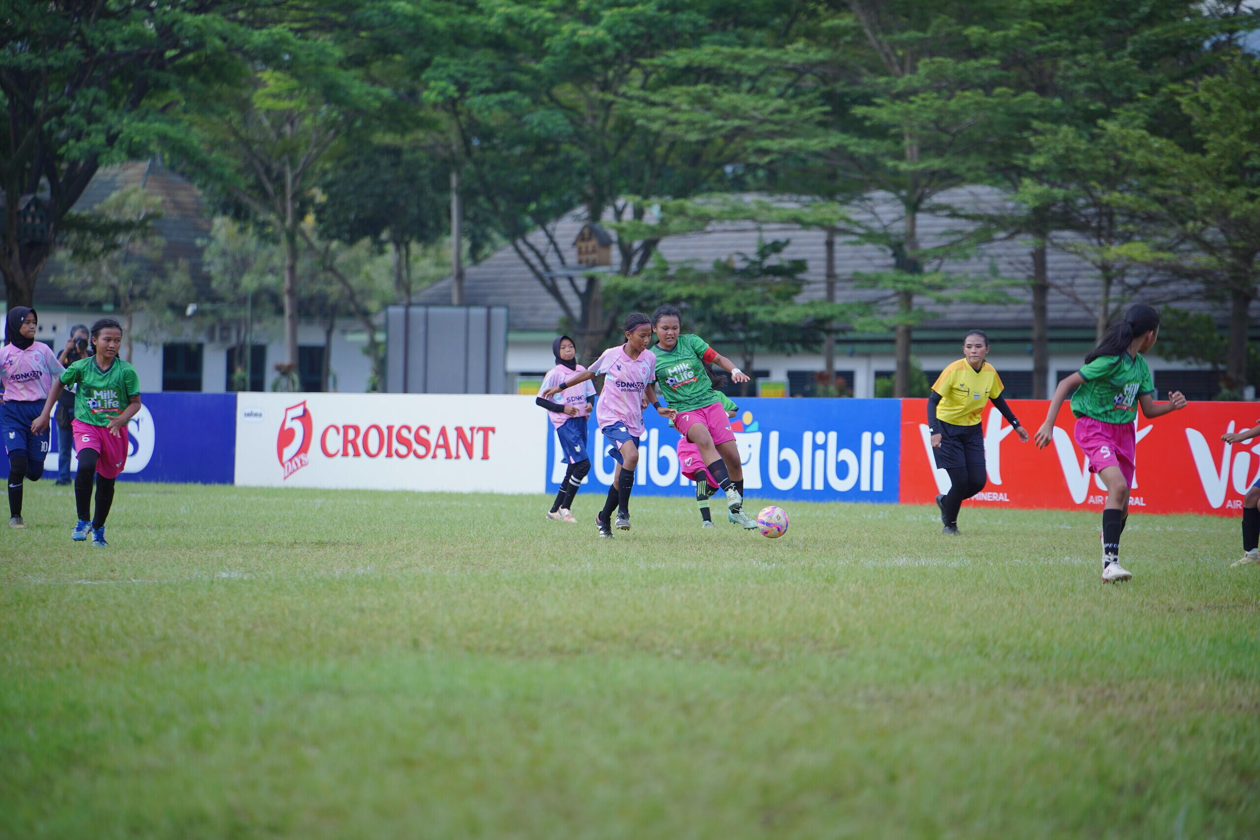Juara Baru Lahir di MilkLife Soccer Challenge Bandung Seri 1 