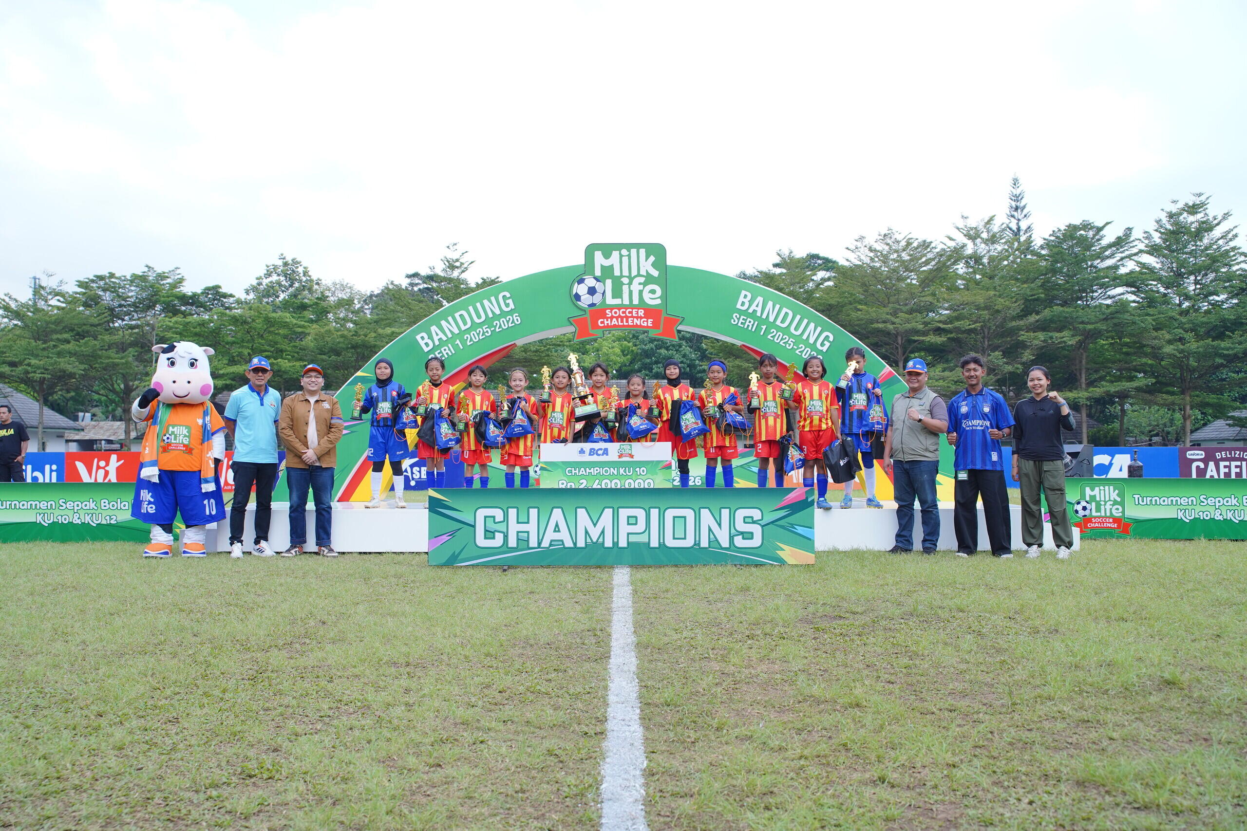 Juara Baru Lahir di MilkLife Soccer Challenge Bandung Seri 1 