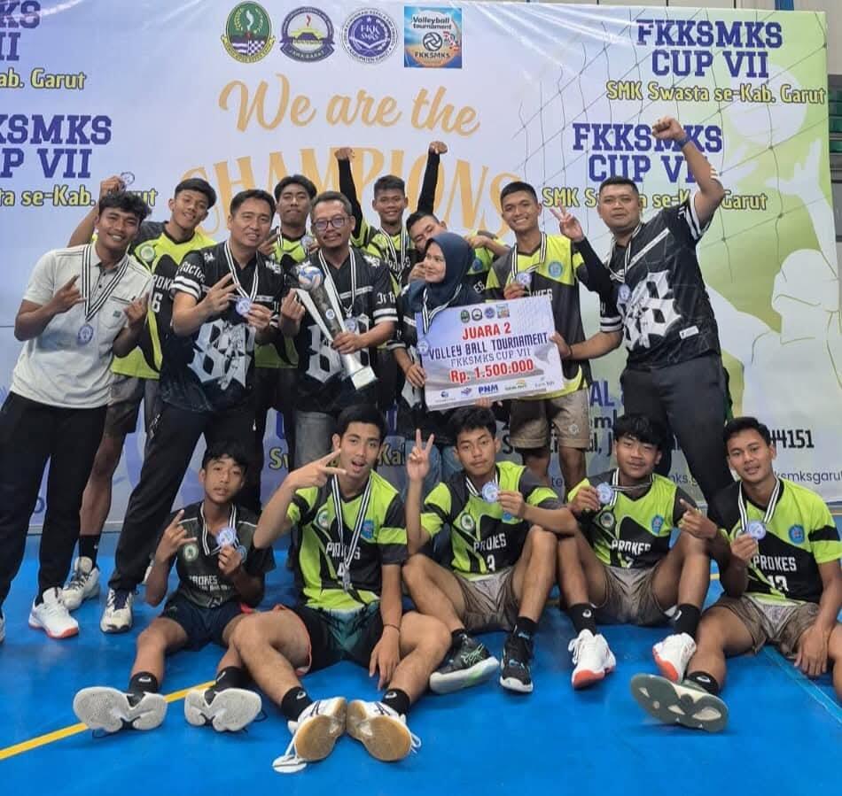 SMK Bina Bhakti Mekarmukti Runer up II FKKSMKS Cup VII Harumkan Garut Selatan