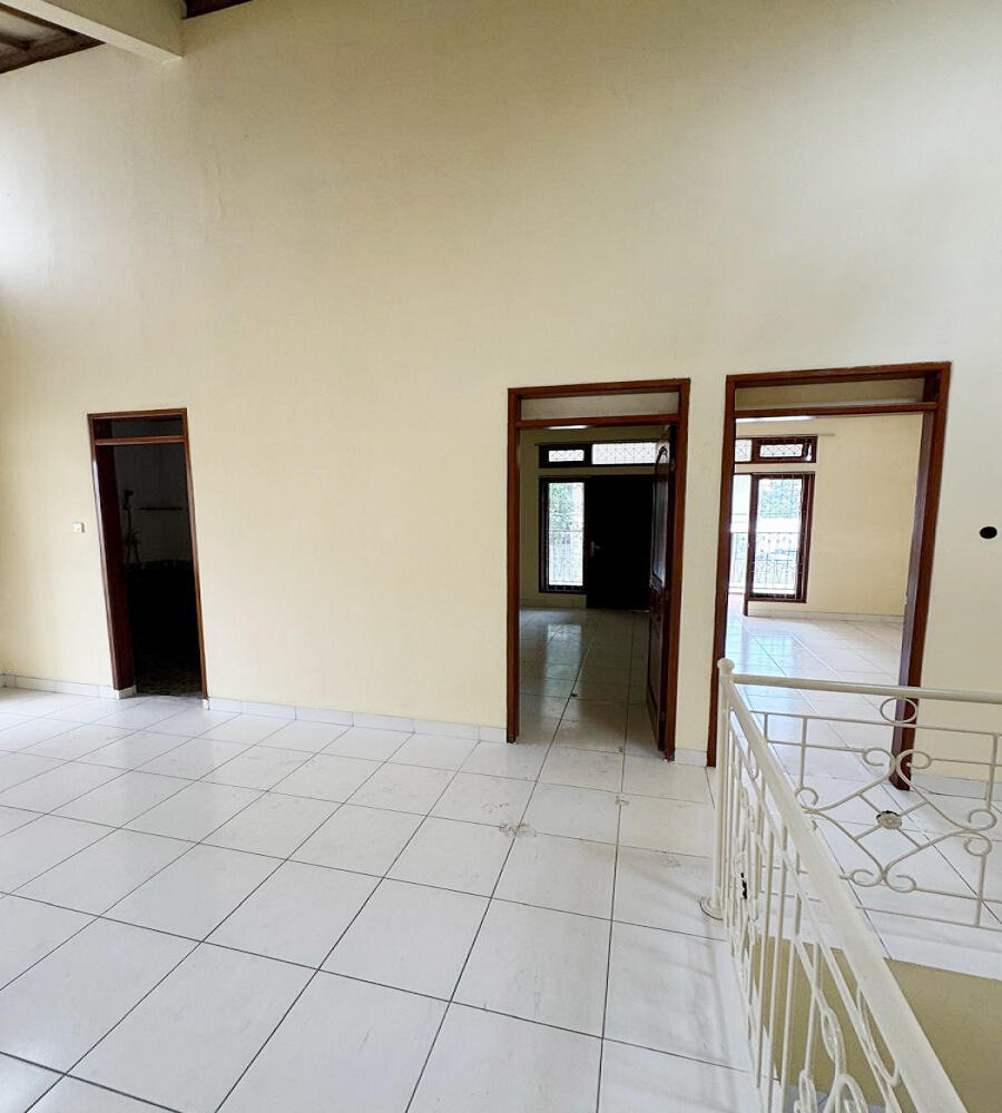Rumah Dijual di Griya Cinere I Depok Dekat UPN Fakultas Ilmu Kesehatan, SAMSAT Cinere