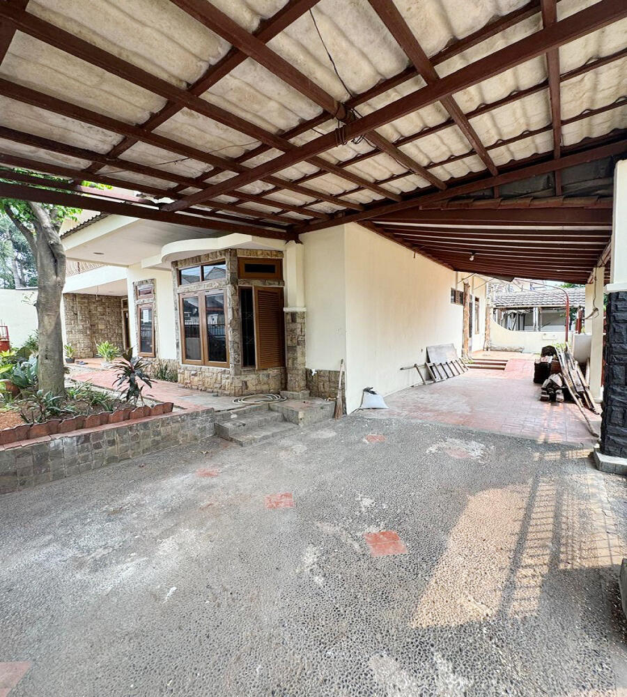 Rumah Dijual di Griya Cinere I Depok Dekat UPN Fakultas Ilmu Kesehatan, SAMSAT Cinere