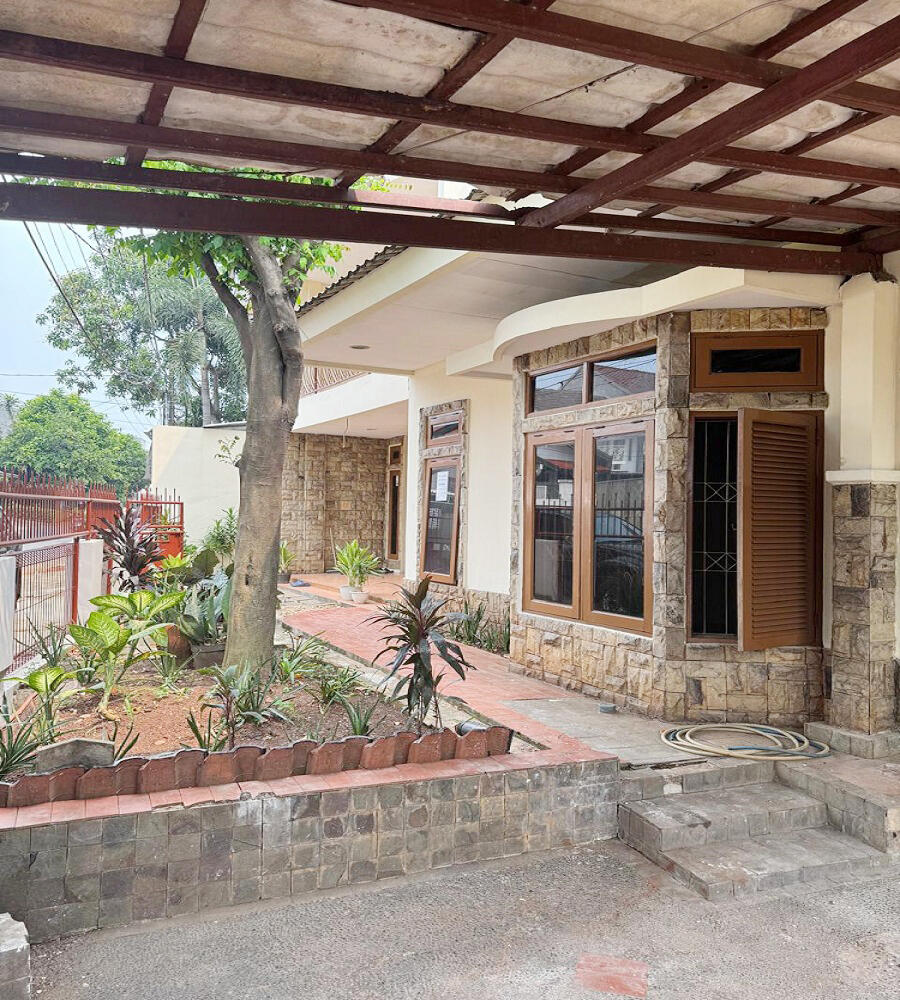 Rumah Dijual di Griya Cinere I Depok Dekat UPN Fakultas Ilmu Kesehatan, SAMSAT Cinere