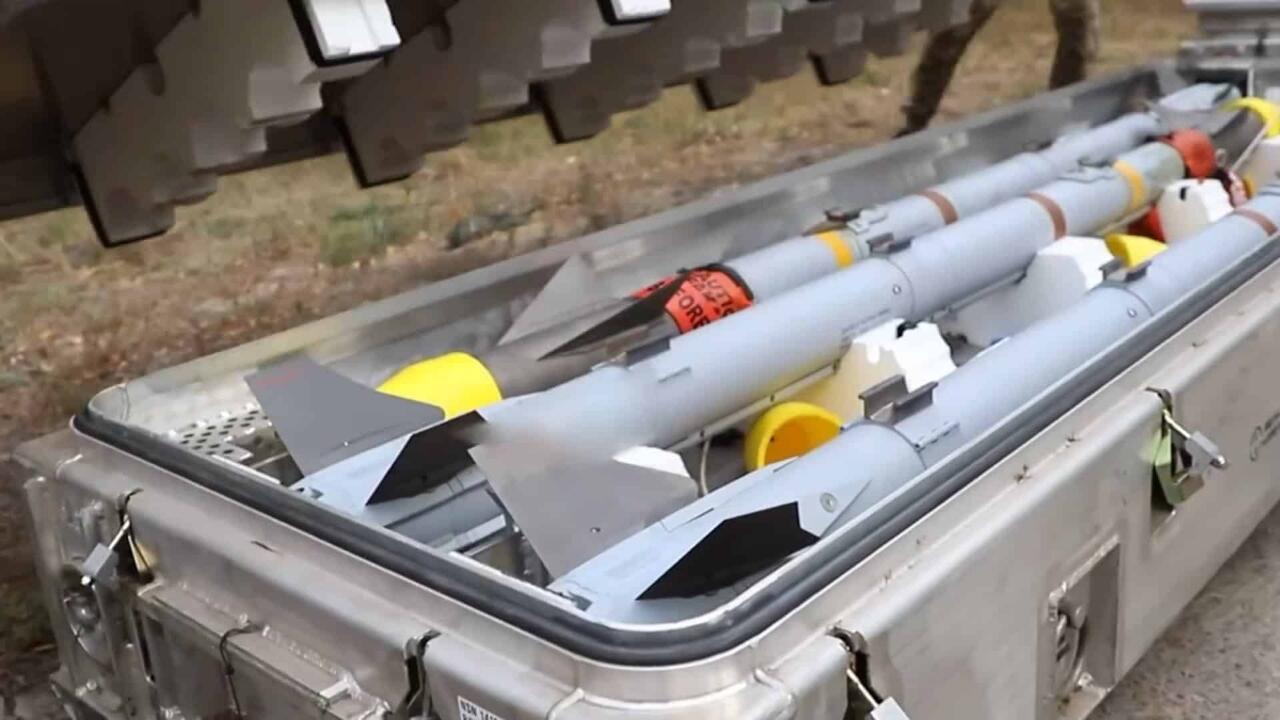 Pakai Rudal Legendaris Sidewinder, F-16 Ukraina Tembak Jatuh Rudal Jelajah Kh-101