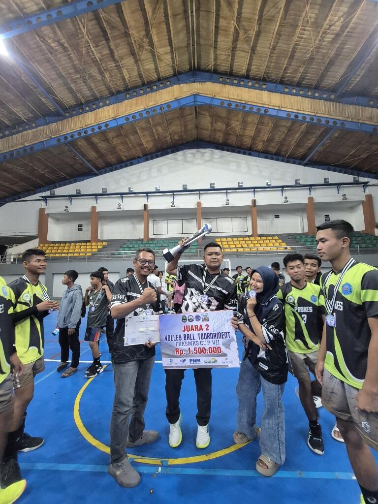 SMK Bina Bhakti Mekarmukti Runer up II FKKSMKS Cup VII Harumkan Garut Selatan
