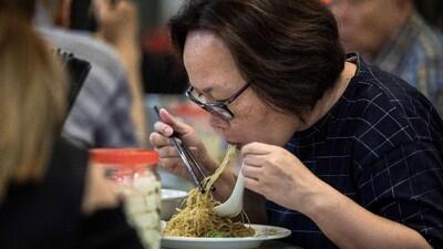7 Alasan Mengapa Makan Mi Instan Setiap Hari Membahayakan Tubuh