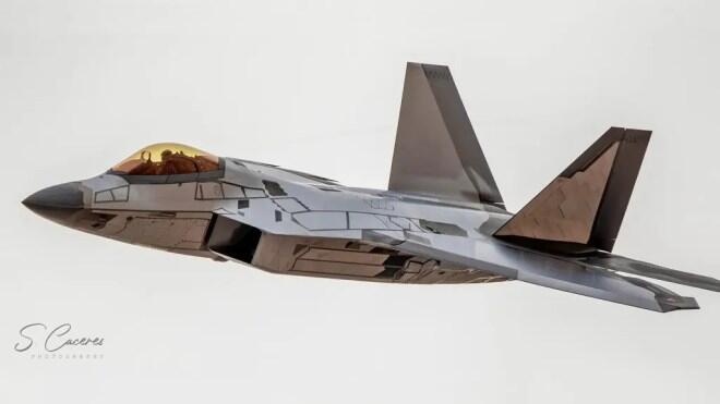 Bisa Terbang Sampai 2040, Lockheed Tawarkan Upgrade 32 F-22 Raptor dengan Usia Tertua