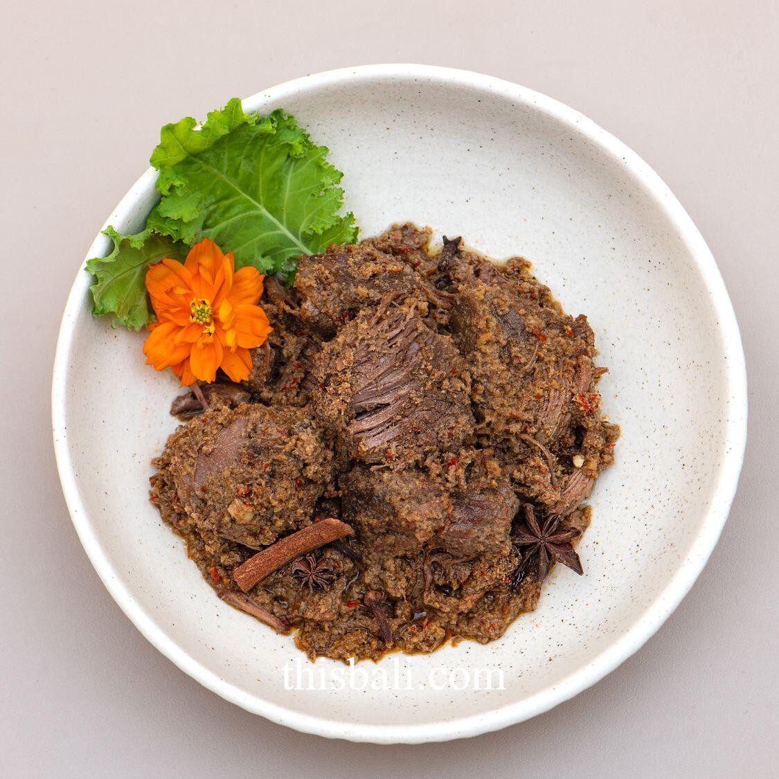 š„ Beef Rendang: Hidangan Legendaris yang Selalu Bikin Bangga