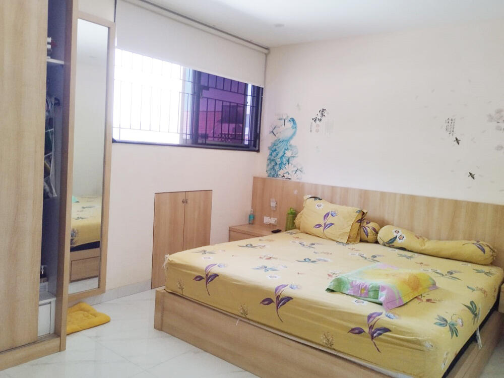 Rumah Dijual 4 Lantai di Mutiara Gading City Bekasi Dekat South Lake Park