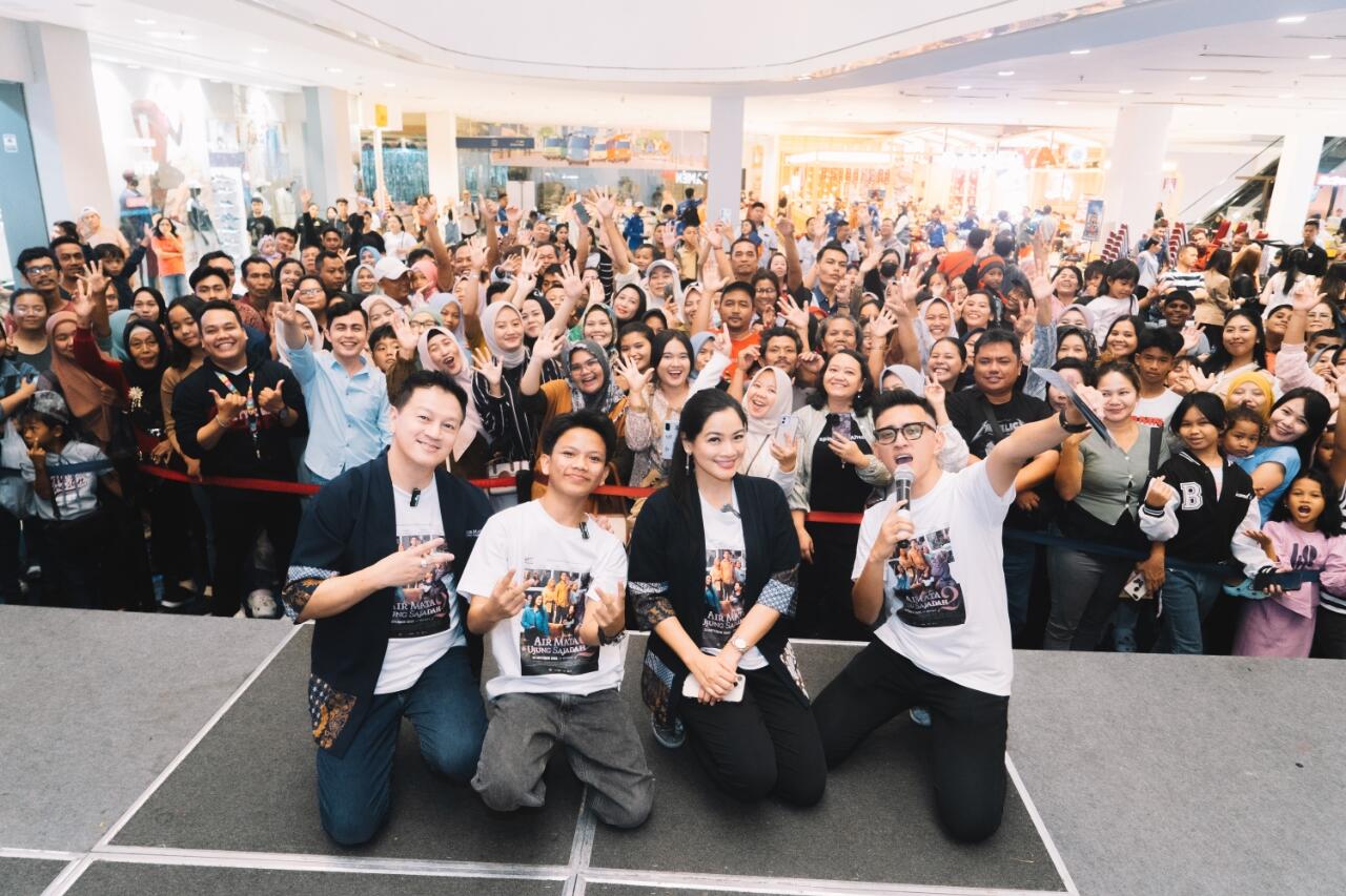 Tangis Haru di Cirebon dan Medan! Roadshow 'Air Mata di Ujung Sajadah 2