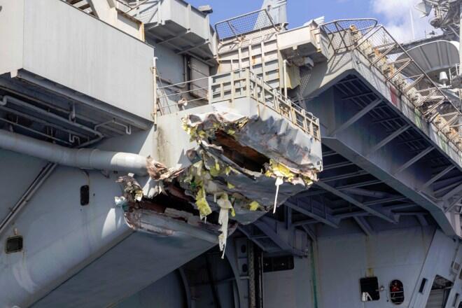 Kerusakan Kapal Induk USS Truman Belum Diperbaiki, Apa Alasannya ?
