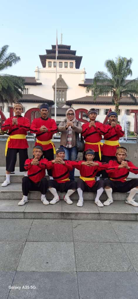 Sanggar Sisingaan Subang Kencana