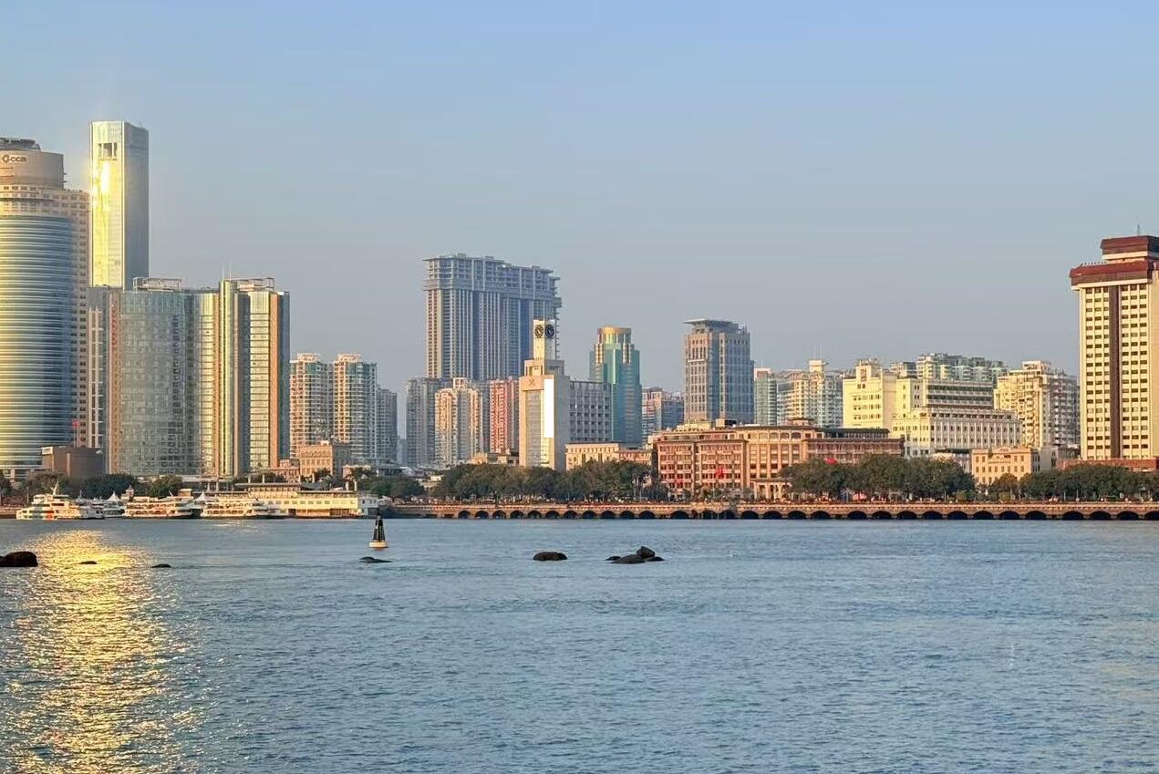 Tarian Tradisional Indonesia: Warisan Budaya yang Memukau