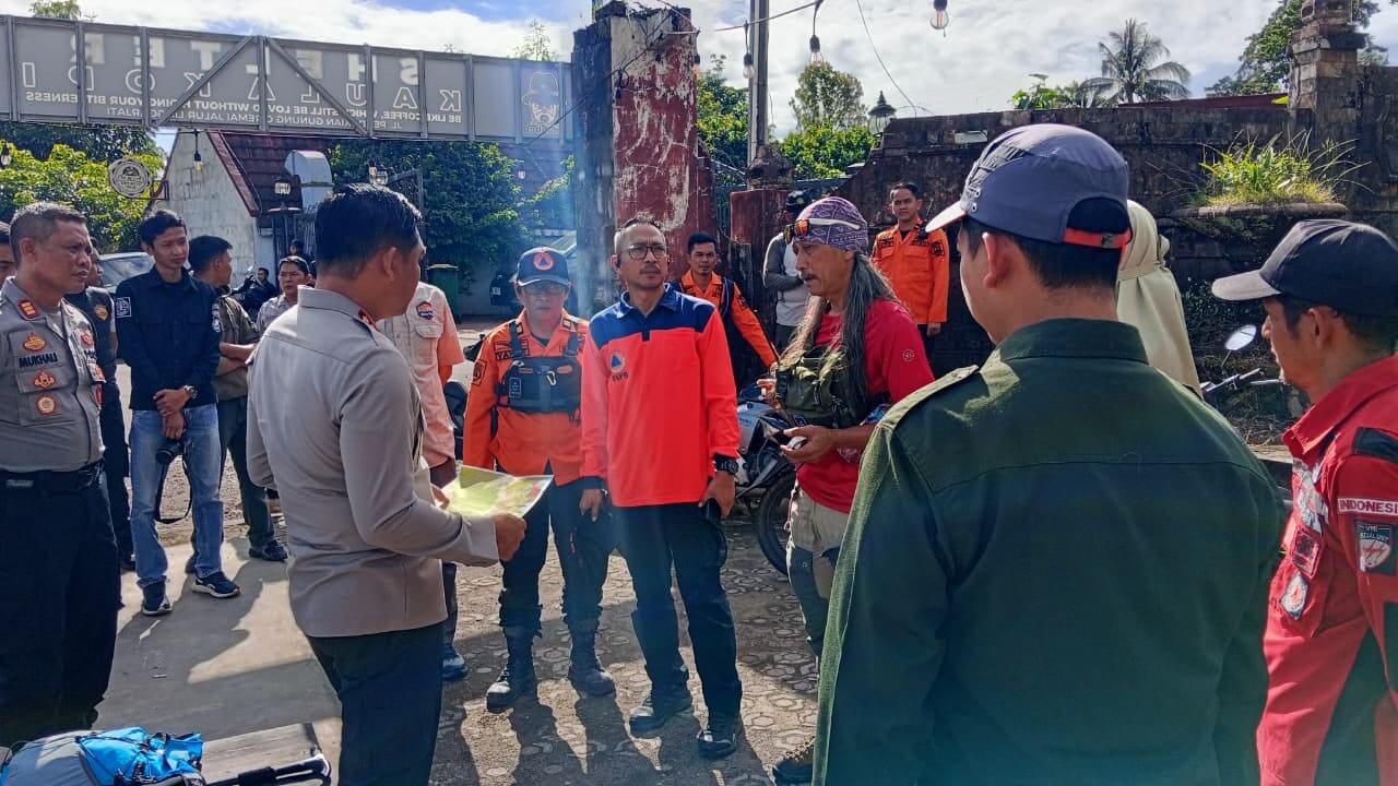 Penemuan Jasad Pria Misterius di Gunung Ciremai, Diduga Tewas Lebih dari Seminggu
