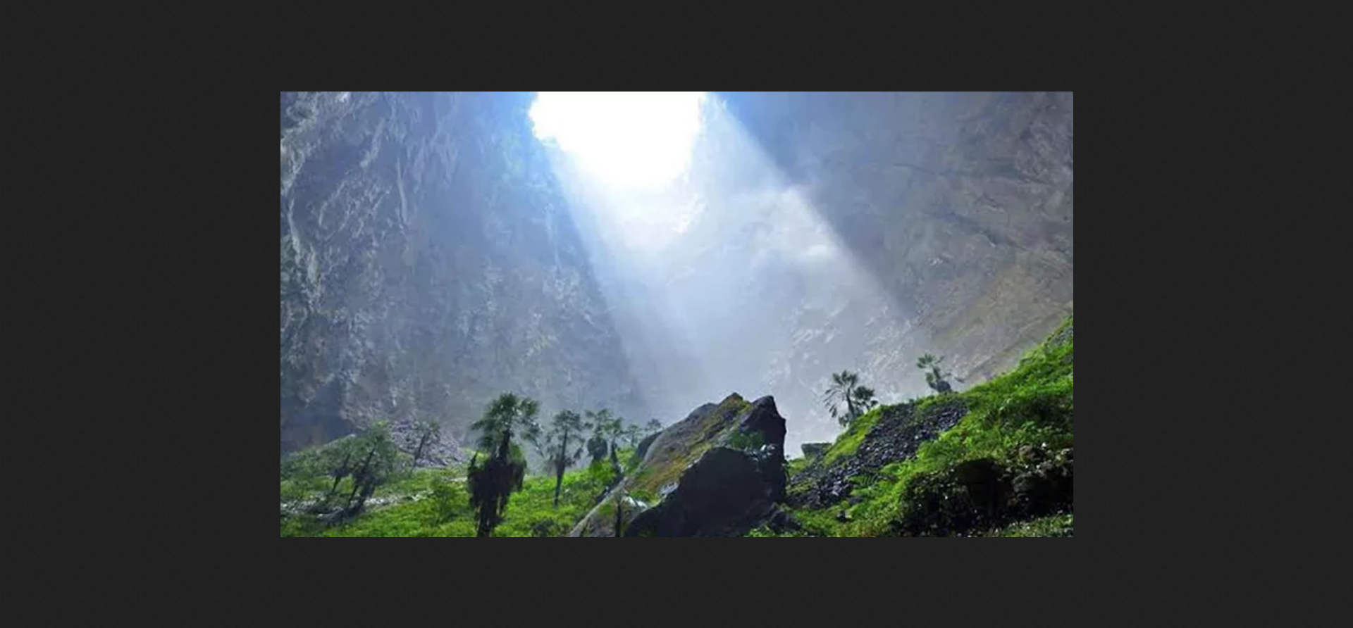 Lubang Raksasa Ditemukan, Isinya Seperti Dunia Lain