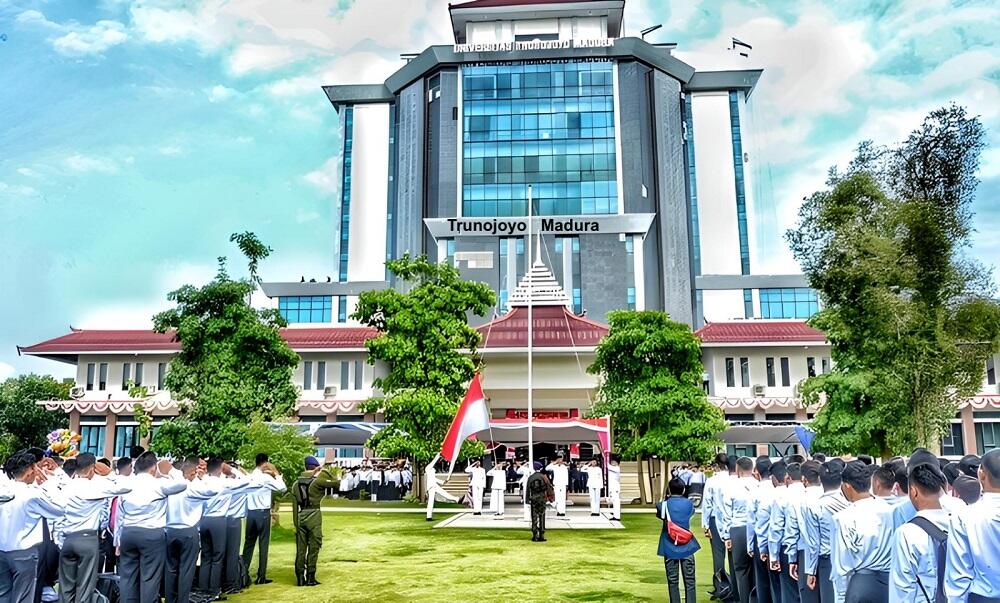 Jual Rumah Kost 20 Kamar disamping Gerbang Universitas Trunojoyo Bangkalan Madura