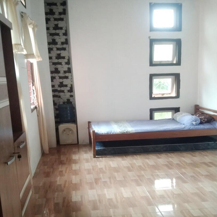 Kost Putri Muslimah Dekat Universitas Syiah Kuala, Universitas Islam Negeri Ar-Raniry